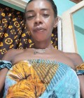 kennenlernen Frau Madagaskar bis Antsiranana : Roseline, 41 Jahre